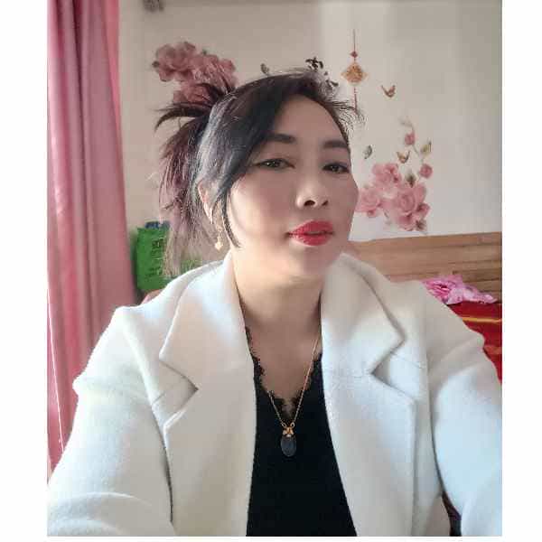 43岁岁云南单身美女 - 随州吉缘网